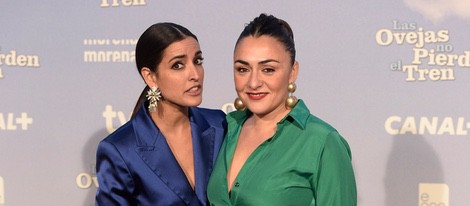 Inma Cuesta y Candela Peña en el estreno de 'Las ovejas no pierden el tren'