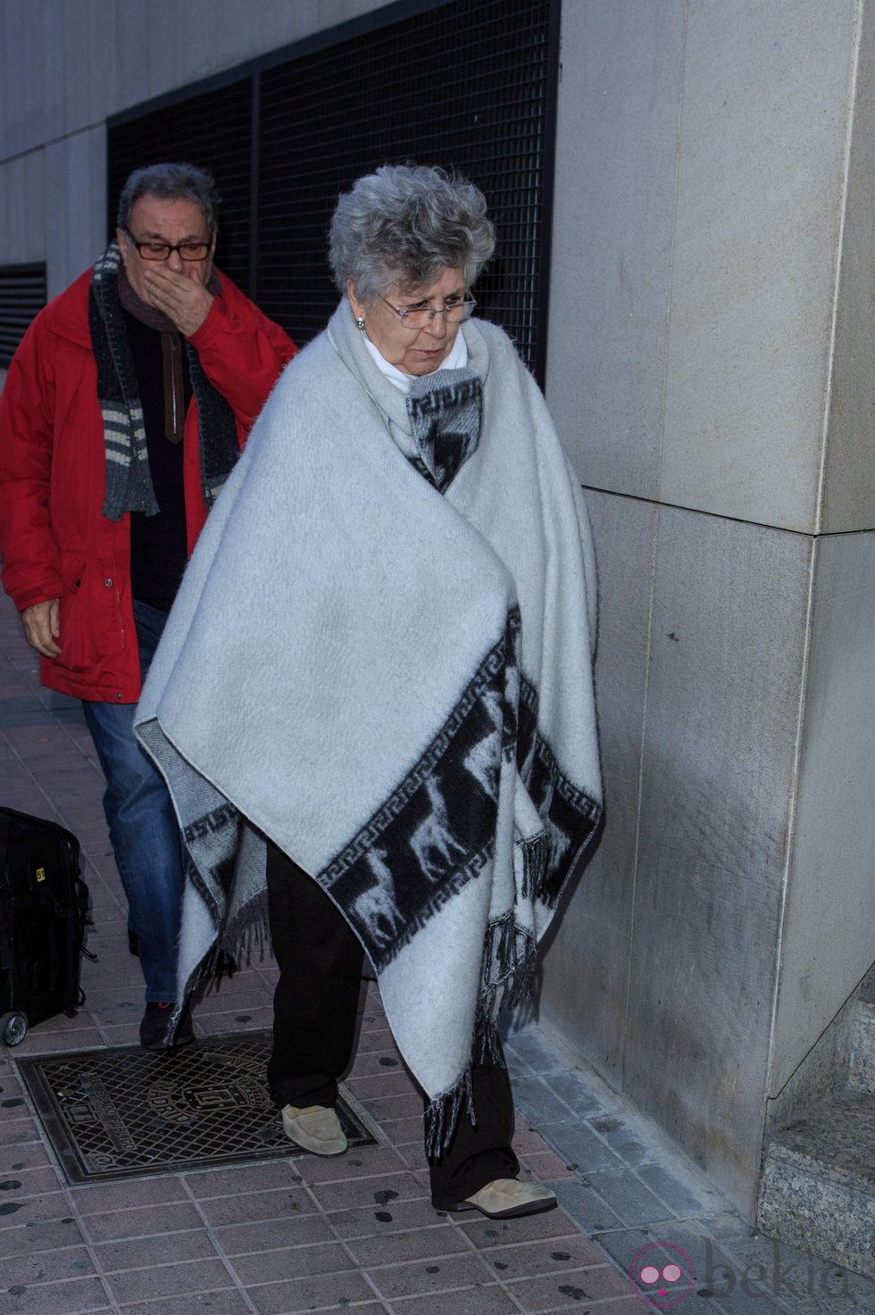 Pilar Bardem en el tanatorio de Amparo Baró