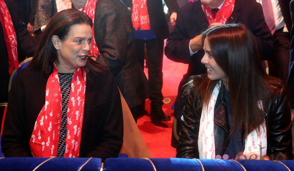 Estefanía de Mónaco y Pauline Ducruet en el Festival New Generation de Circo