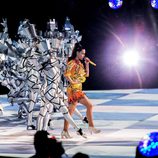 Katy Perry interpretando 'Dark Horse' en su actuación en la Super Bowl 2015