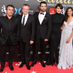 Eduard Fernández, Daniel Monzón, Jesús Castro, Bárbara Lennie y Mariam Bachir en los Premios Gaudí 2015