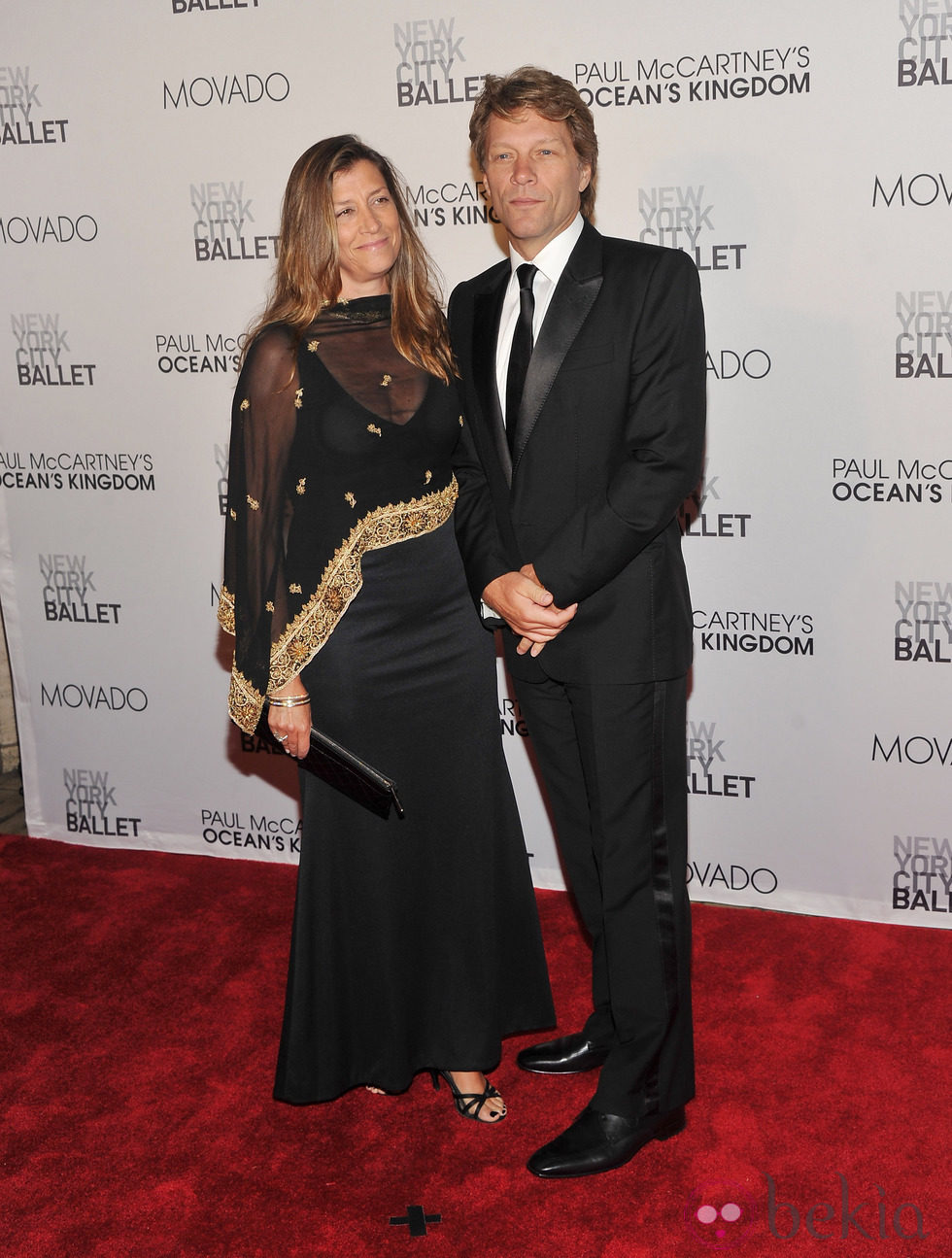 Bon Jovi y su mujer en la New York City Ballet Fall Gala 2011