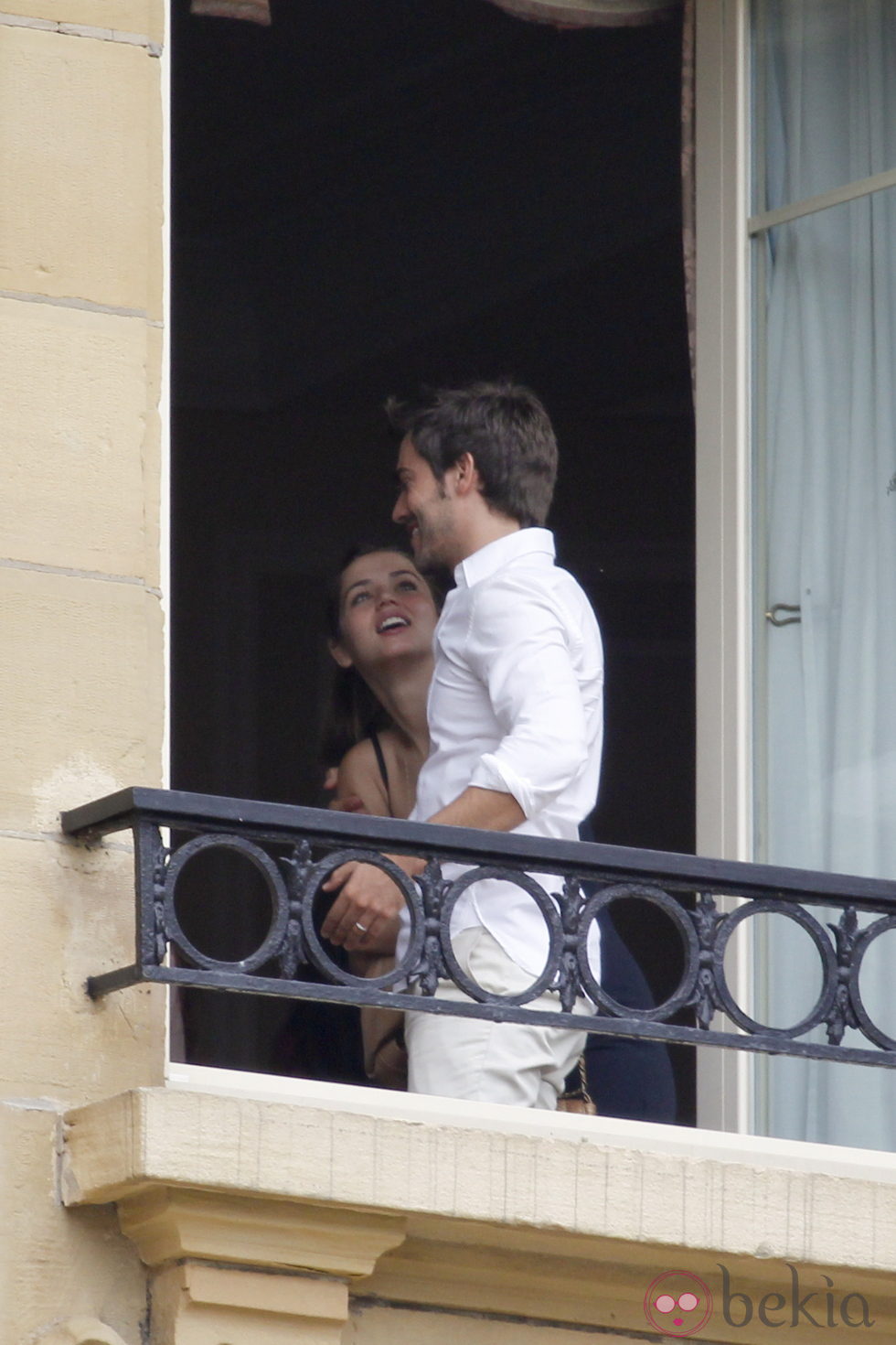 Marc Clotet y Ana de Armas coquetean en San Sebastián