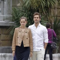 Ana de Armas y Marc Clotet pasean por San Sebastián