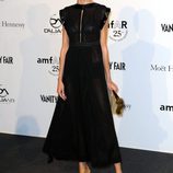 Anja Rubik en la gala amfAr de la Milán Fashion Week 2011