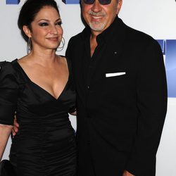 Gloria y Emilio Estefan en el estreno de 'Five' en Nueva York