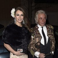 Liz Hurley y Giancarlo Giammetti en la fiesta en honor a Valentino celebrada en Madrid