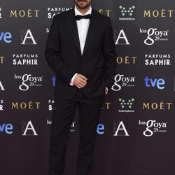 Hugo Silva en la alfombra roja de los Goya 2015