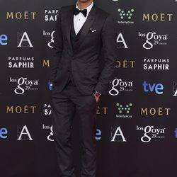 Jon Kortajarena en la alfombra roja de los Goya 2015