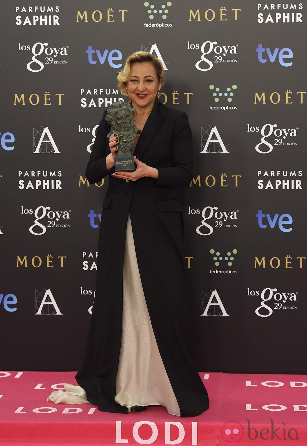 Carmen Machi con su Premio Goya 2015