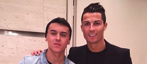 Cristiano Ronaldo con Kevin Roldán en su fiesta de cumpleaños