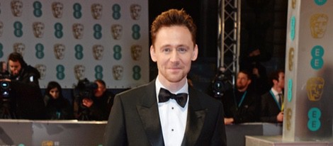 Tom Hiddleston en los Premios BAFTA 2015