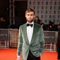 Douglas Booth en los Premios BAFTA 2015