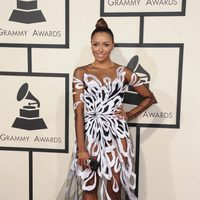 Kat Graham en los Premios Grammy 2015