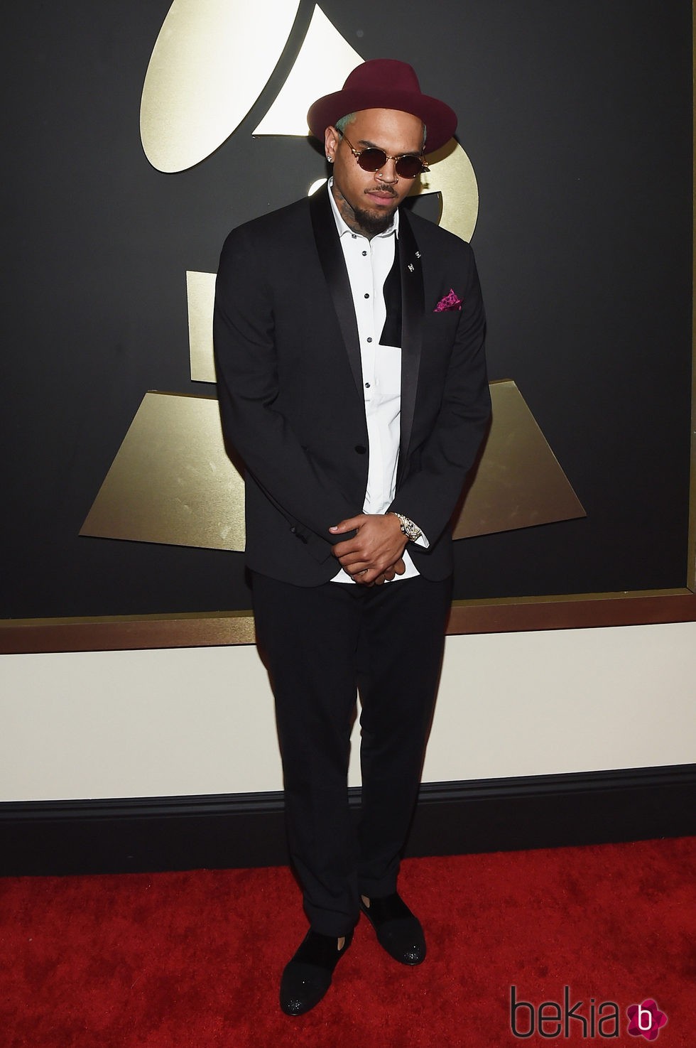 Chris Brown en la alfombra roja de los Grammy 2015