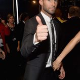 Adam Levine en los premios Grammy 2015