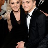 Hunter Hayes y Libby Barnes en los premios Grammy 2015