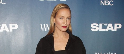 Uma Thurman estrena su paso por quirófano en la premiere de 'The Slap'