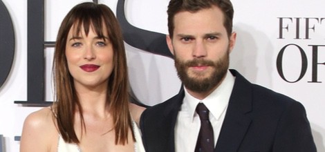 Jamie Dornan y Dakota Johnson en la premiére londinense de 'Cincuenta sombras de Grey'