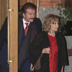 Bigote Arrocet y María Teresa Campos salen de un restaurante tras celebrar San Valentín