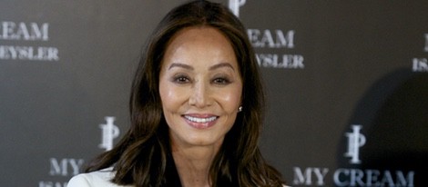 Isabel Preysler presentando su nueva línea de cosméticos 'My Cream'