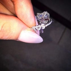 Anillo de compromiso de Lady Gaga