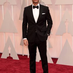 Ryan Seacrest en la alfombra roja de los premios Oscar 2015