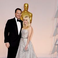 Chris Pratt y Anna Faris en la alfombra roja de los premios Oscar 2015