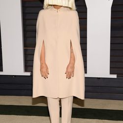 Sia en la fiesta Vanity Fair tras los Oscar 2015