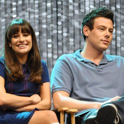 Lea Michele y Cory Monteith en la 300th Musical Performance de 2011