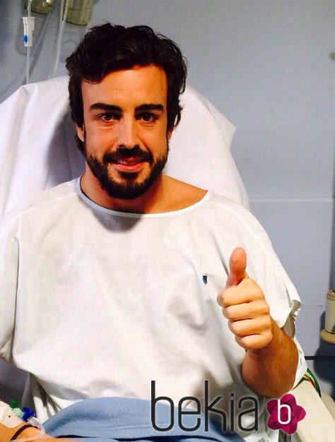 Fernando Alonso recuperándose de su accidente en Montmeló