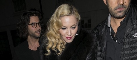 Madonna llegando a su fiesta tras la entrega de los Brit Awards 2015