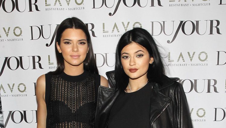 Kendall y Kylie Jenner asisten juntas a un evento en Nueva York