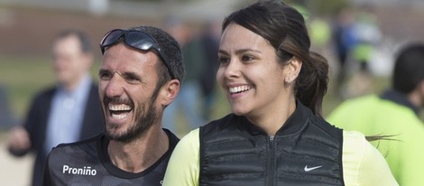 Chema Martínez y Cristina Pedroche en una carrera solidaria