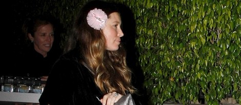 Jessica Biel presume de embarazo en su 33 cumpleaños