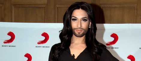 Conchita Wurst presenta en Berlín su autobiografía y su nuevo single