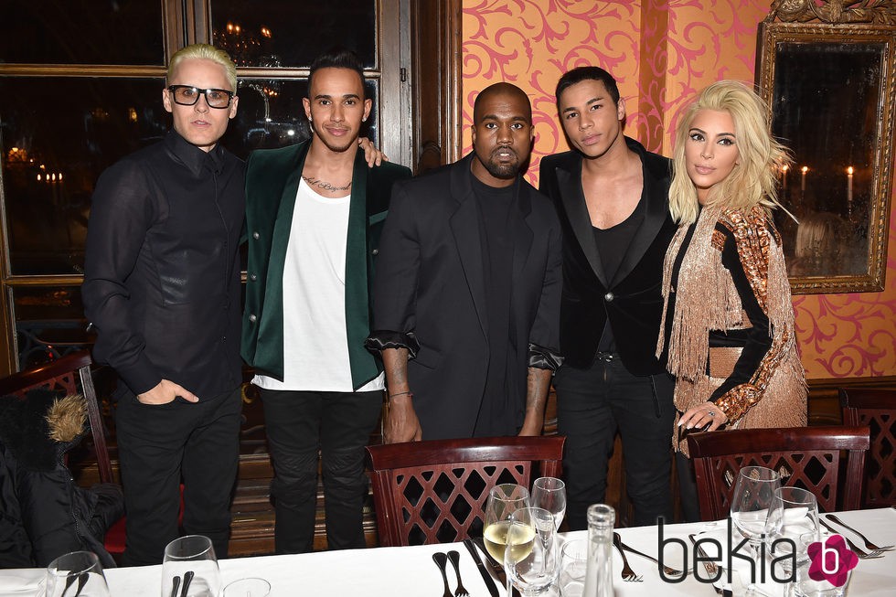 Jared Leto, Lewis Hamilton, Kanye West, Olivier Rousteing y Kim Kardashian en la Paris Fashion Week 