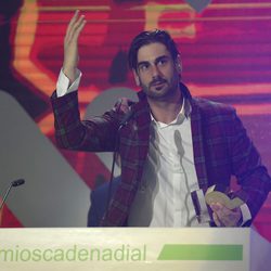 Melendi recoge su galardón en los Premios Cadena Dial 25 Aniversario