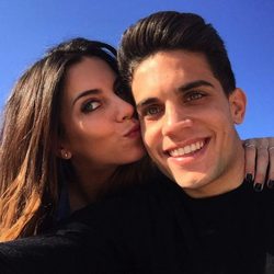 Melissa Jiménez y Marc Bartra anuncian que van a ser padres de una niña