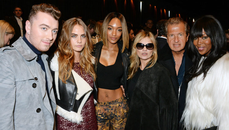 Sam Smith, Cara Delevingne, Jourdan Dunn, Kate Moss, Mario Testino y Naomi Campbell en la London Fashion Week 2015