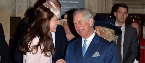 Kate Middleton y el Príncipe Carlos ríen divertidos en el Día de la Commonwealth 2015