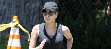 Eva Mendes practicando ejercicio en Los Angeles 