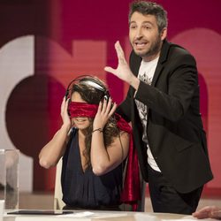 Cristina Pedroche y Frank Blanco durante la despedida de la colaboradora de 'Zapeando'