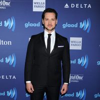 Matt McGorry en los GLAAD Media Awards 2015