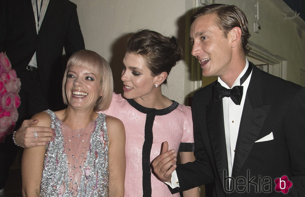 Lily Allen, Carlota y Pierre Casiraghi en el Baile de la Rosa 2015