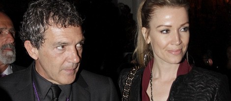 Antonio Banderas muestra la Semana Santa de Málaga a Nicole Kimpel