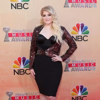 Meghan Trainor en los premios iHeartRadio 2015