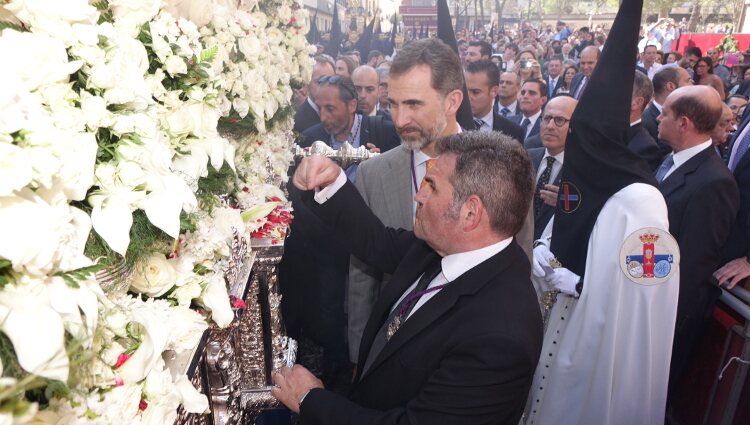 El Rey Felipe VI en las procesiones de la Semana Santa de Sevilla 2015