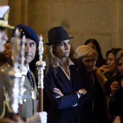 La Infanta Elena, una devota del Cristo de los Alabarderos en Semana Santa de Madrid