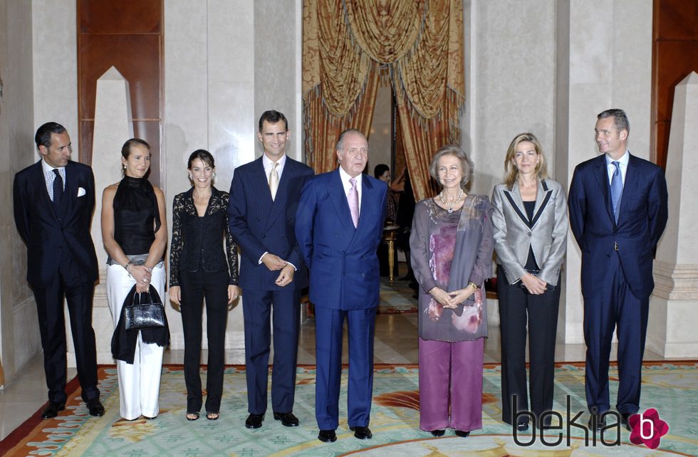 Los Reyes Felipe, Letizia, Juan Carlos y Sofía, las Infantas Elena y Cristina, Jaime de Marichalar e Iñaki Urdangarín